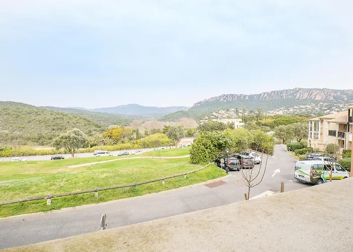 アパート Le Village - C9 279 By Interhome Saint-Raphaël