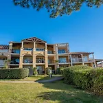 Apartment Le Village - C9 279 By Interhome