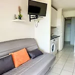 Apartment Le Village - C9 279 By Interhome