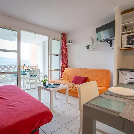 Village Cap Esterel - Le Village-32 By Interhome