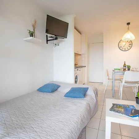 Le Village - C9 279 By Interhome Appartement Saint-Raphaël